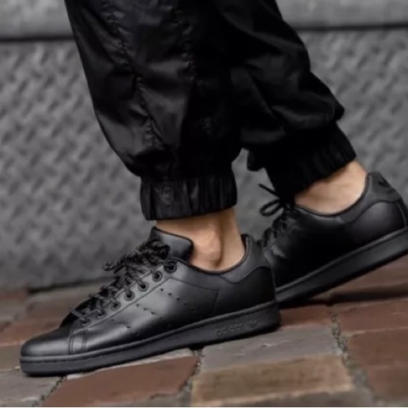 Adidas Stan Smith x Pharrell Williams Colab Sneaker - Picture 1 of 9